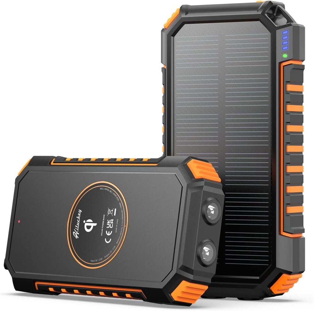 Hiluckey Wireless Solar Powerbank 26800mAh in malerischer Naturlandschaft mit Smartphone-Ladefunktion