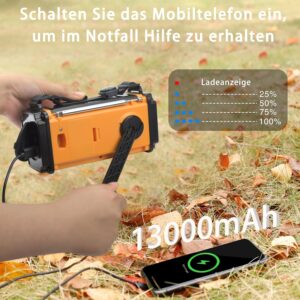 13000mAh Solar Kurbel Notfall Radio in naturnahem Camping-Hintergrund mit Sicherheits-Elementen